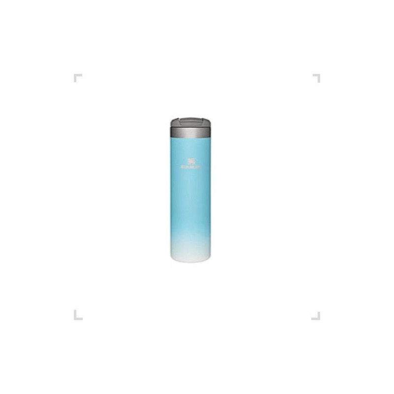 Botella Aerolight 591ml Pool STANLEY Botella Aerolight 591ml Pool STANLEY